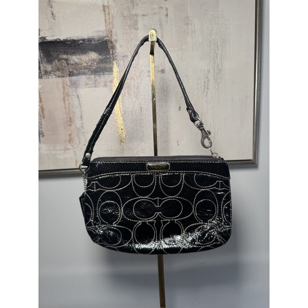 Vintage Coach Black Patent Leather Wristlet